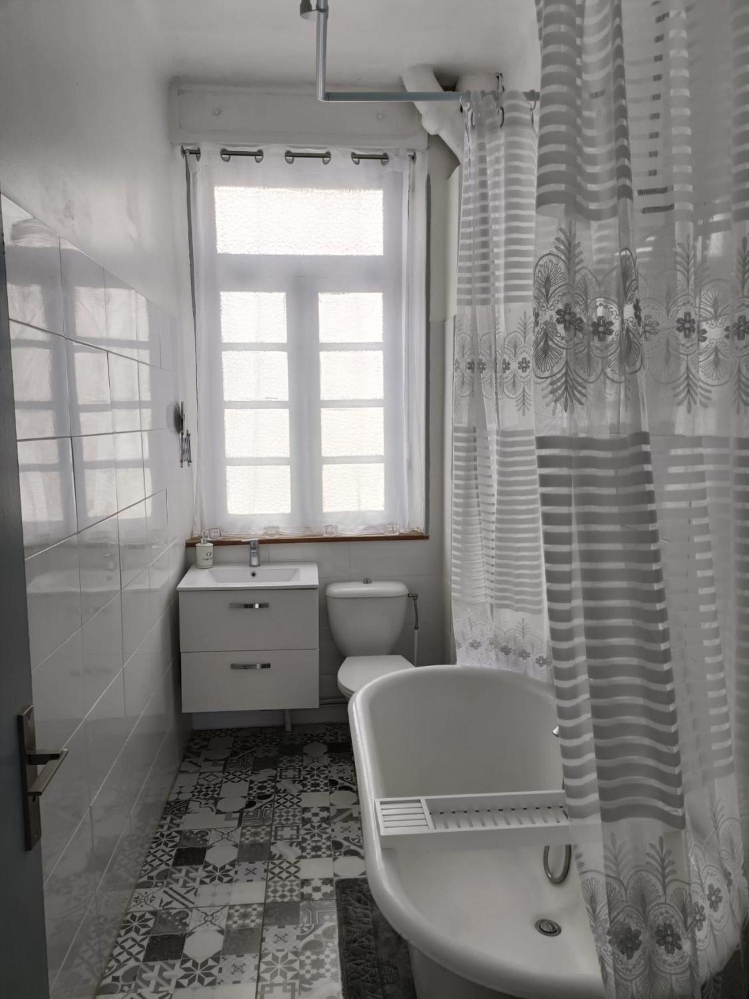 קרקסון Spacious Luxury 2 Bed Appartment מראה חיצוני תמונה